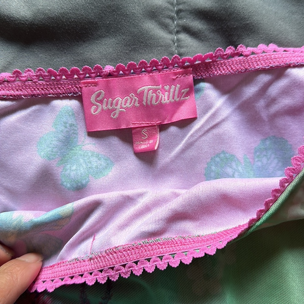 NWOT dollskill set - Picture 3 of 5